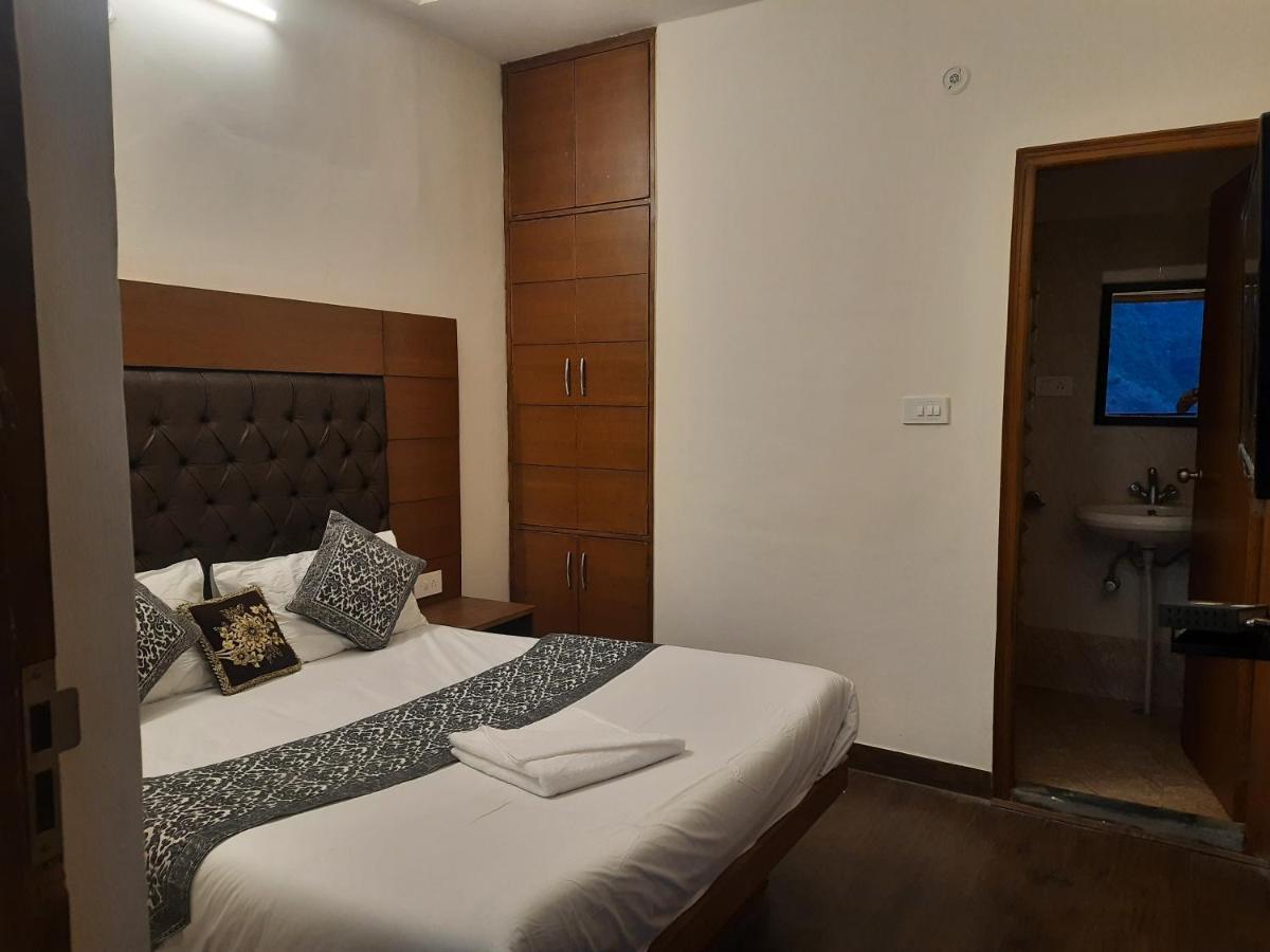 Hotel Mountmemory , Barkot-Yamunotri Exteriör bild